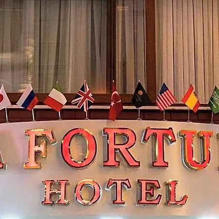 Hotel La Fortuna Taksim 5*