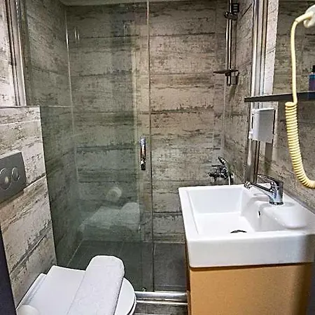La Fortuna Taksim Hotel 5*